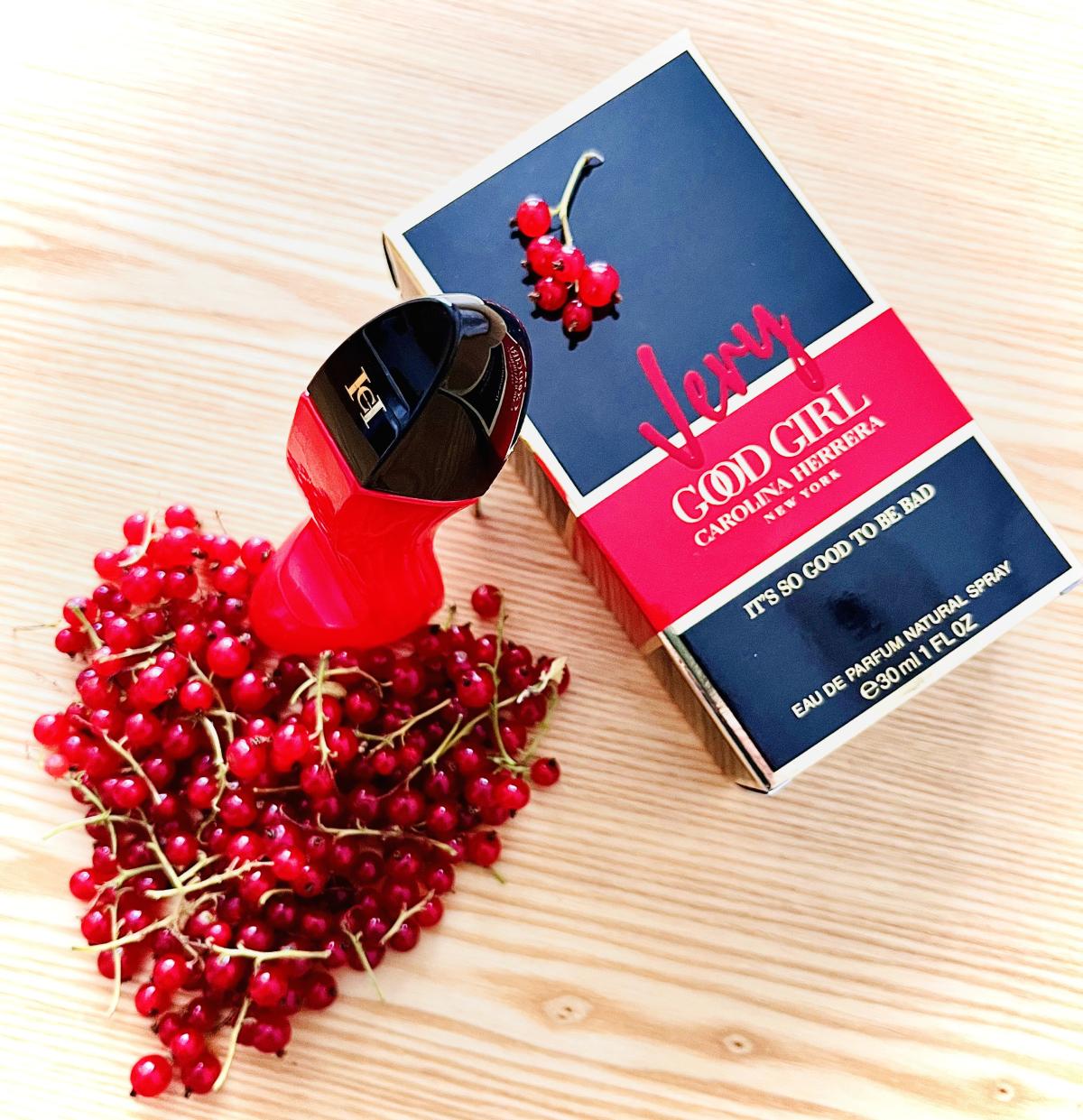 Carolina Herrera Very Good Gir - Good Floral & Wedding Decor Supply Photos recension och pris